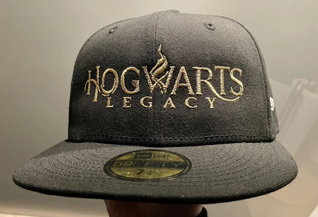 Hogwarts Legacy – custom by FrenchFitteds