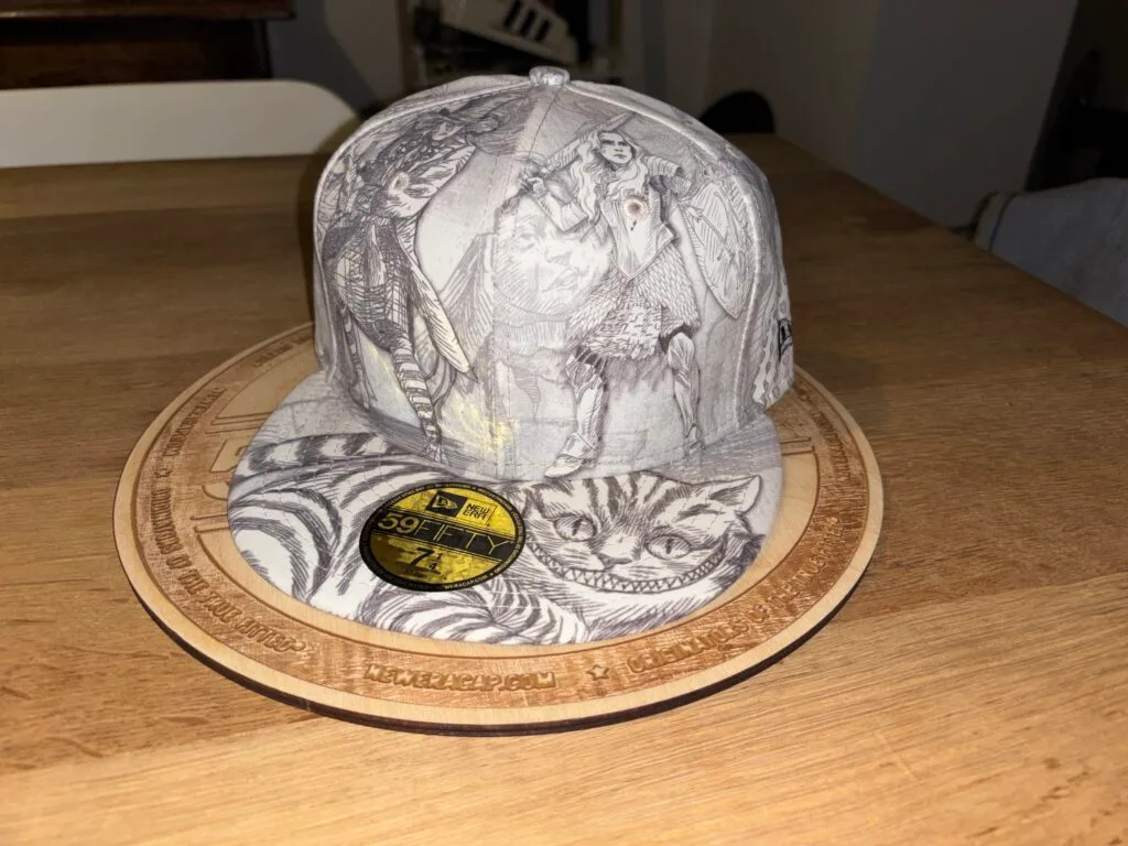 Disney – Alice in wonderland – All Over