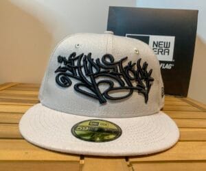 Hip-Hop graffiti – Custom By FrenchFitteds