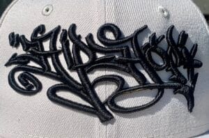 Hip-Hop graffiti – Custom By FrenchFitteds